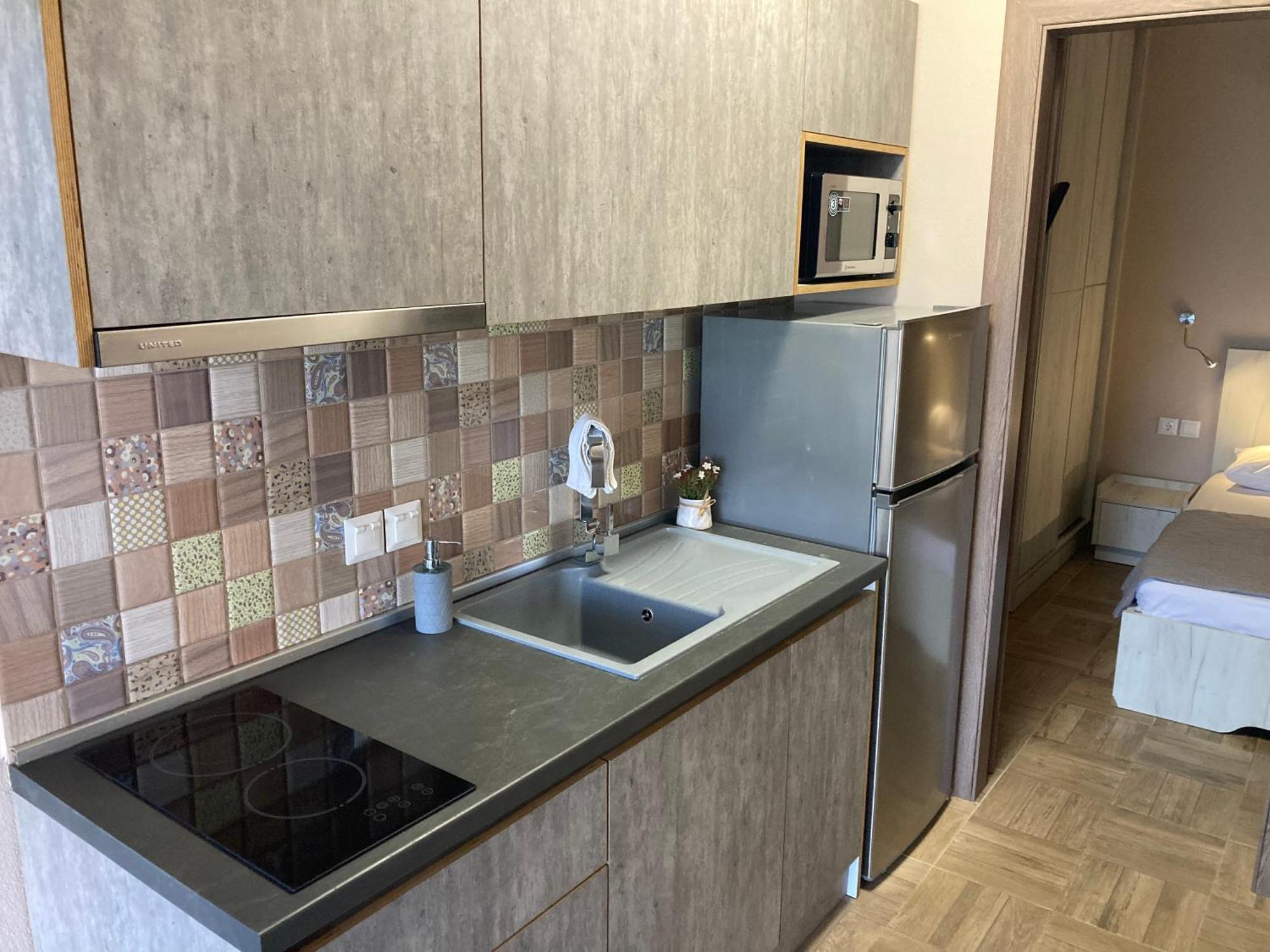 Thealos Rooms Vourvourou Buitenkant foto