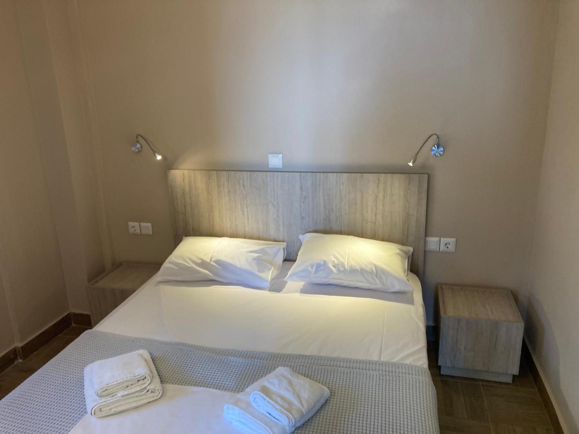 Thealos Rooms Vourvourou Buitenkant foto